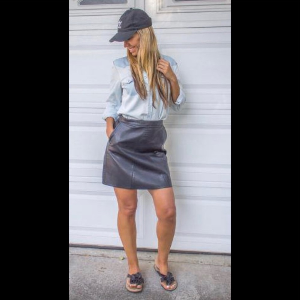 Banana Republic real Lamb Leather Skirt
